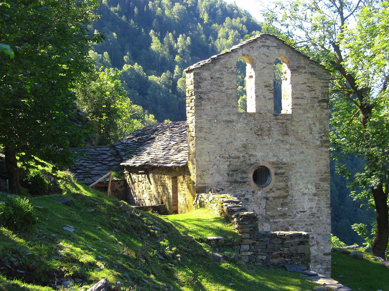 Santa Maria del Catllar a Vilallonga de Ter