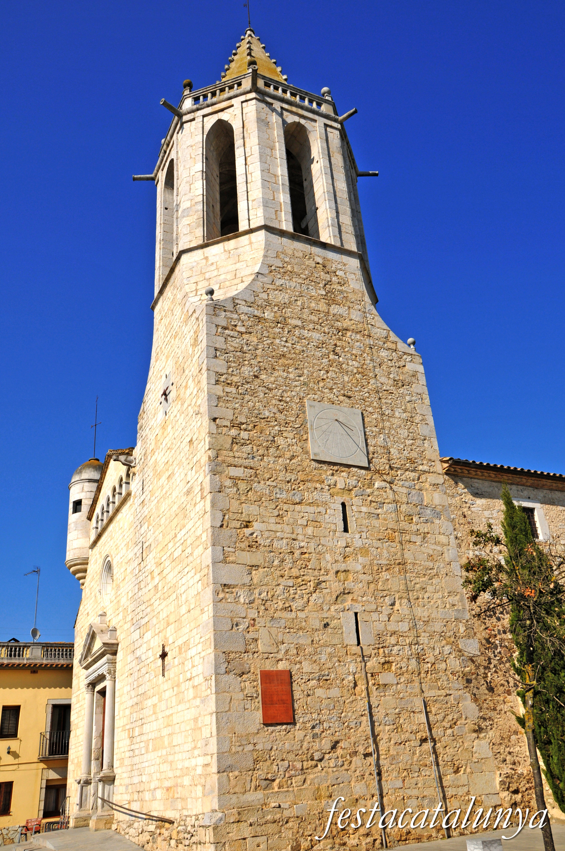 Fornells de la Selva - Església parroquial de Sant Cugat