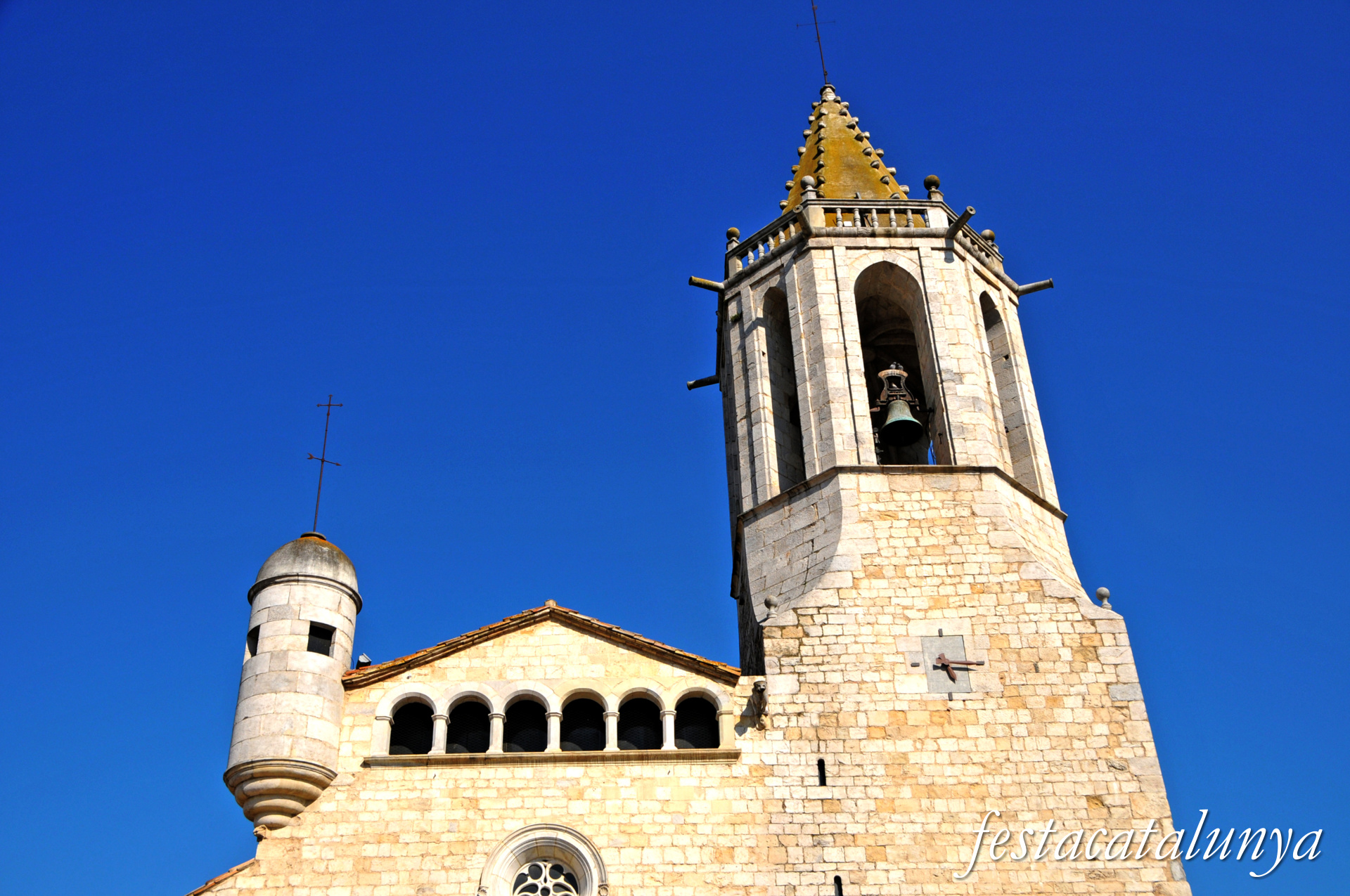 Fornells de la Selva - Església parroquial de Sant Cugat