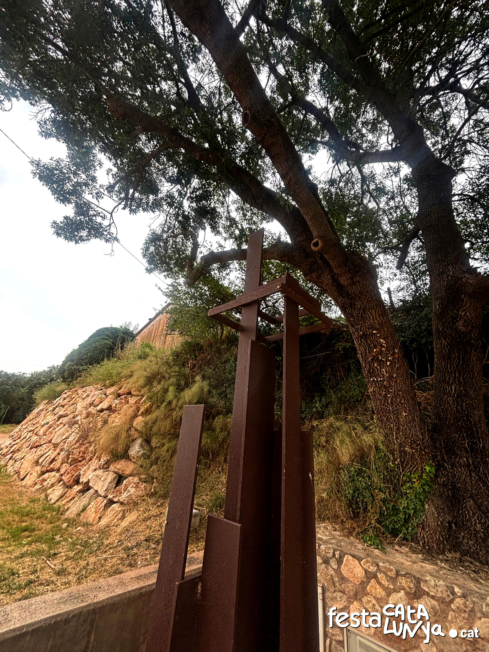 Quart - Escultura de la Creueta 