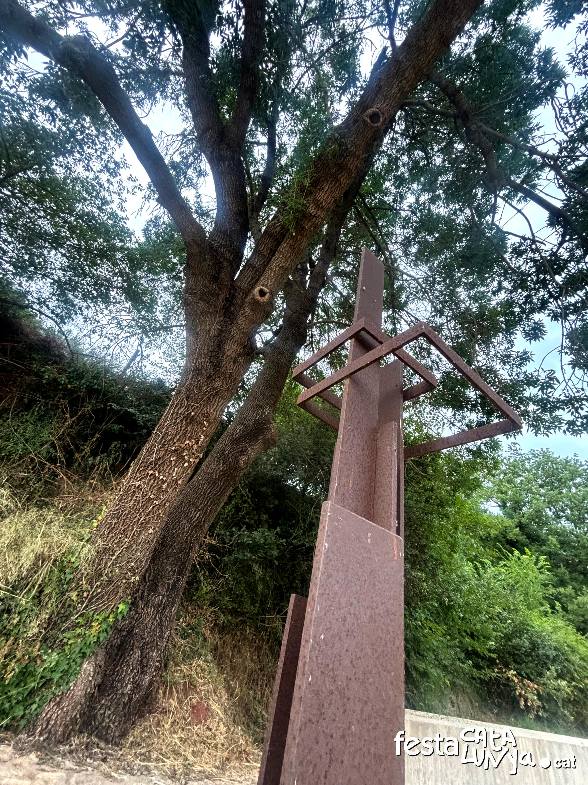Quart - Escultura de la Creueta 