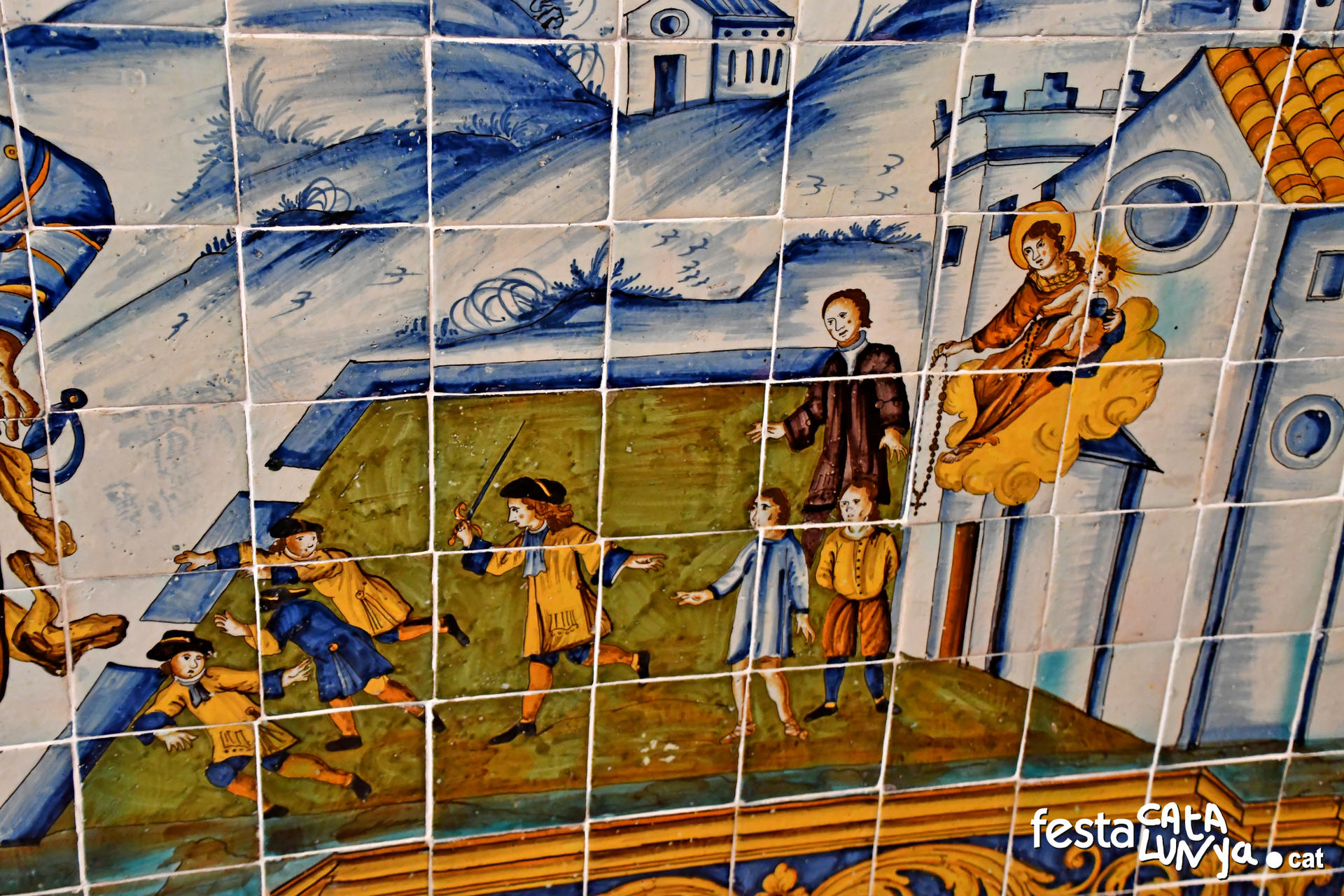 Quart - Murals de rajoles policromes de la capella del Roser de l'església de Sant Sadurní de Palol d'Onyar 