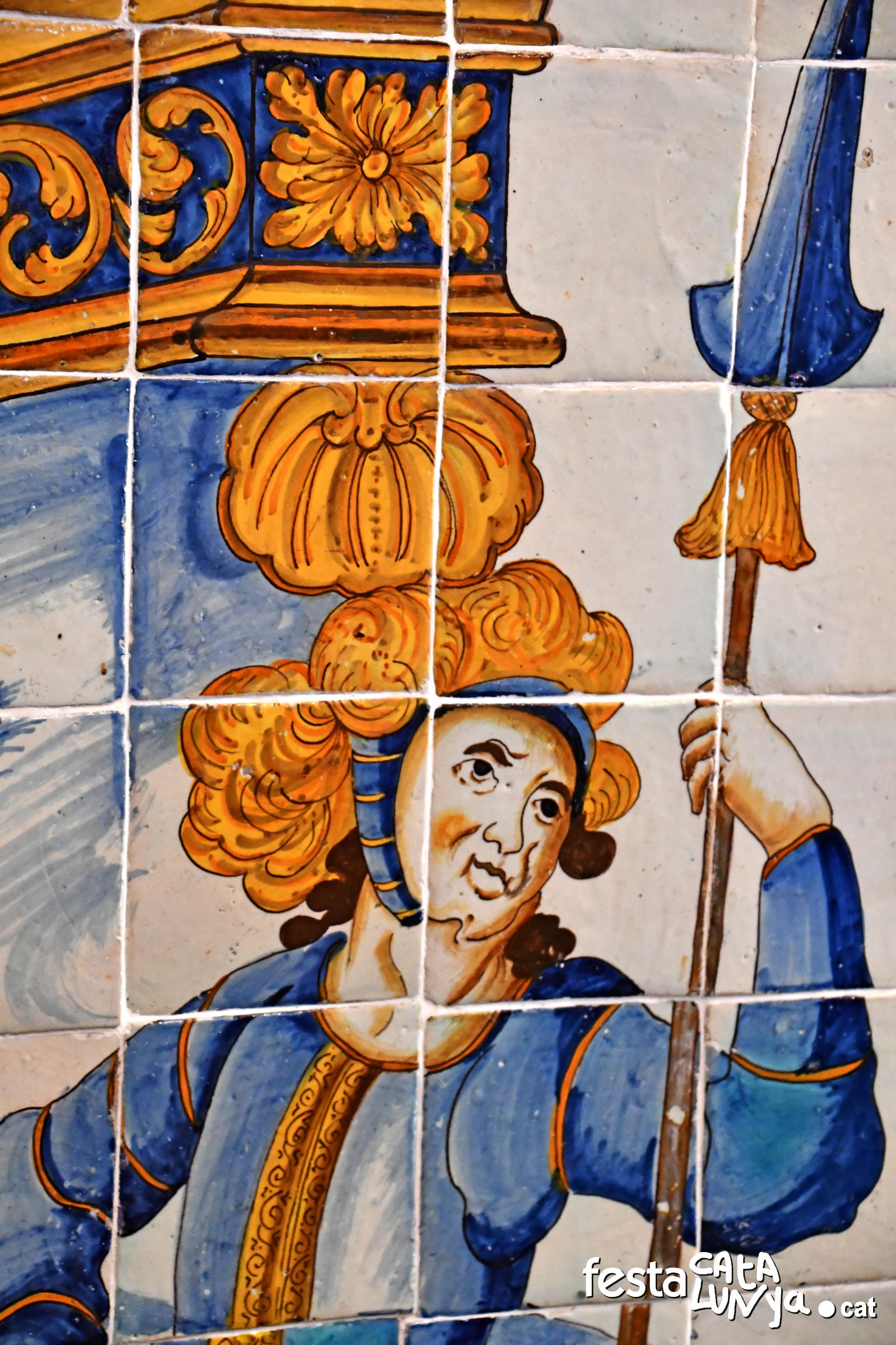 Quart - Murals de rajoles policromes de la capella del Roser de l'església de Sant Sadurní de Palol d'Onyar 