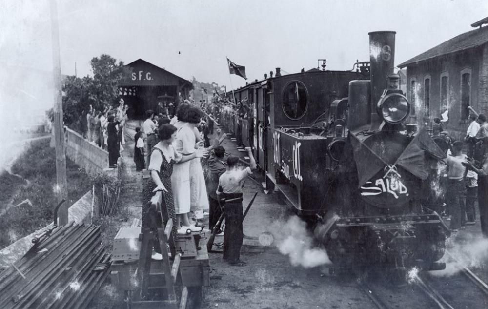 Tren de Sant Feliu durant la guerra civil quan marxaven soldats al front