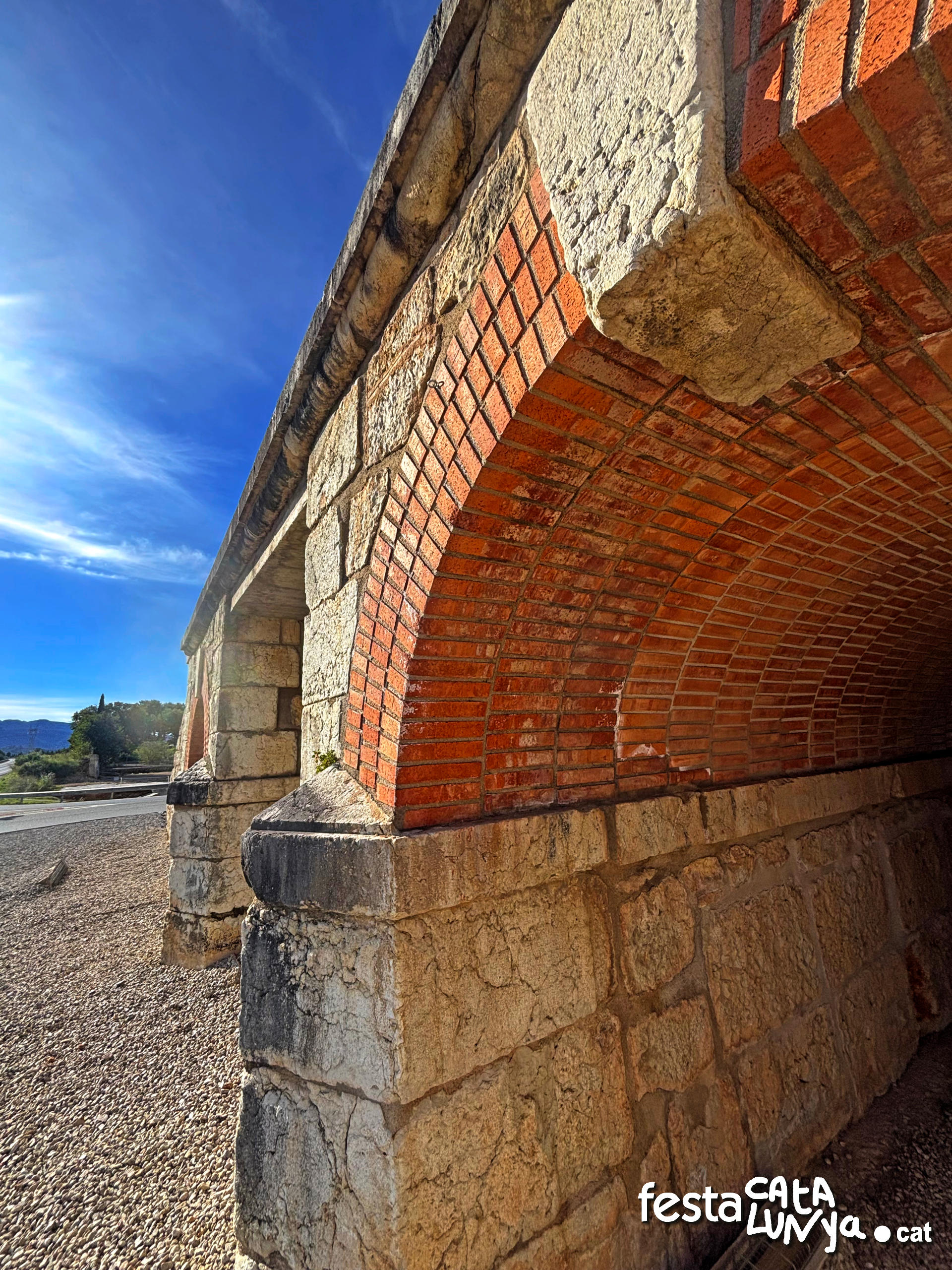 Santa Bàrbara - Antic pont del ferrocarril 