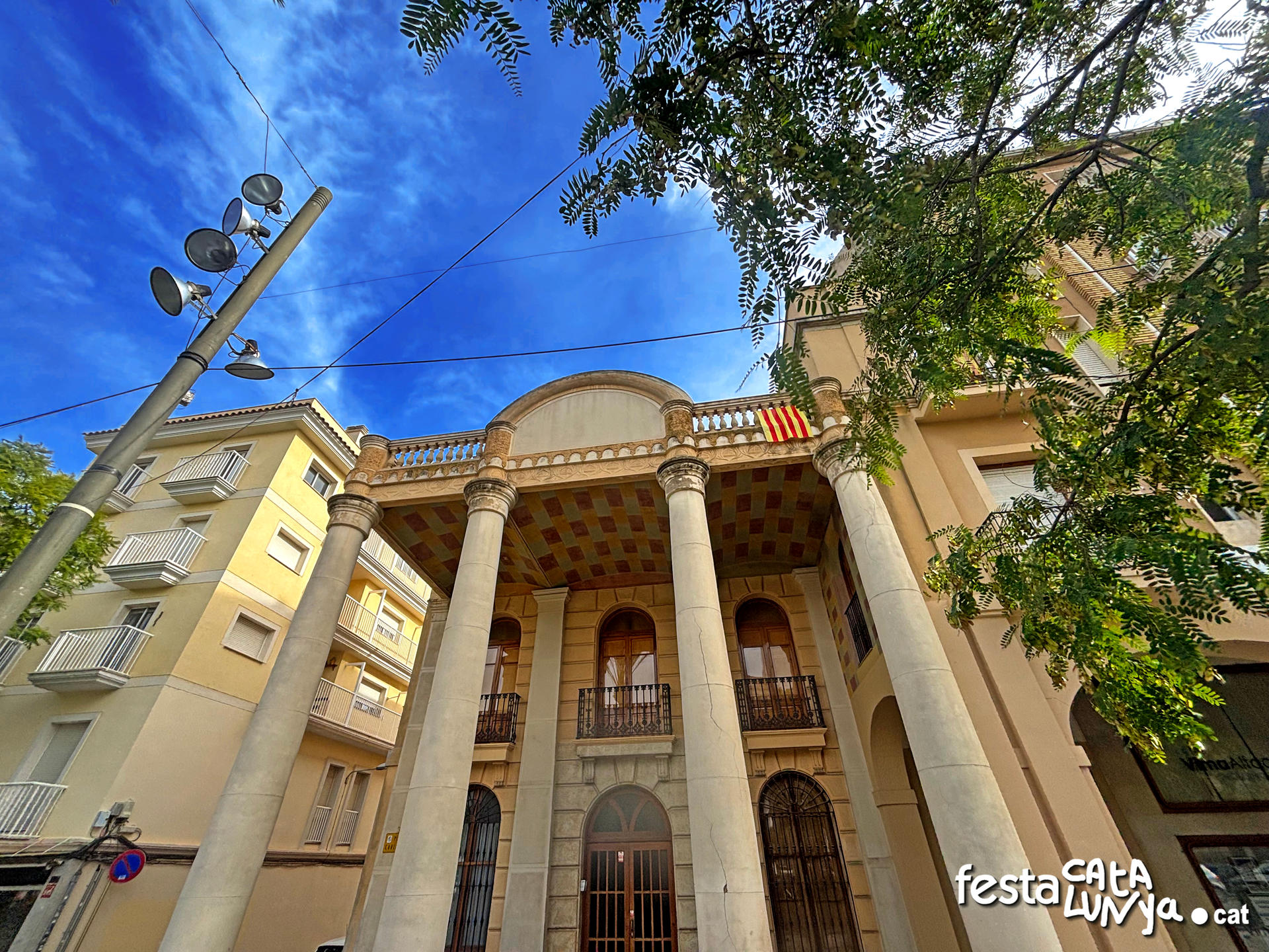 Els porxes i casa Laureano de la Ràpita