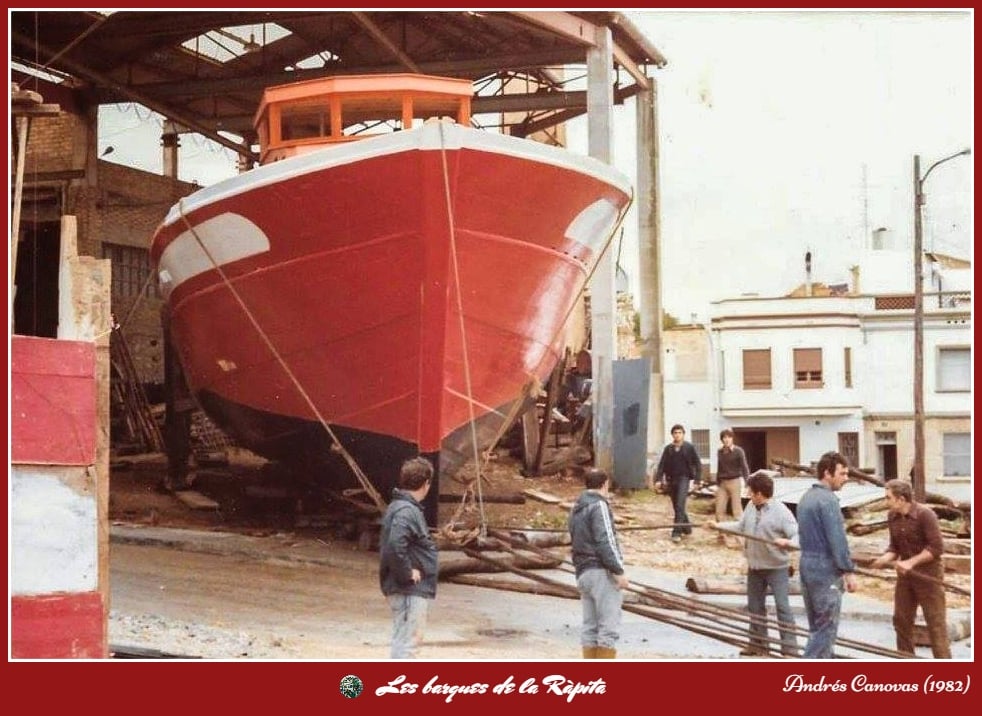 La Ràpita - Drassanes de Carceller o Carcellé. L'embarcació Ciudad de Gandia (1982). Les barques de la Ràpita. Foto Andrés Canovas