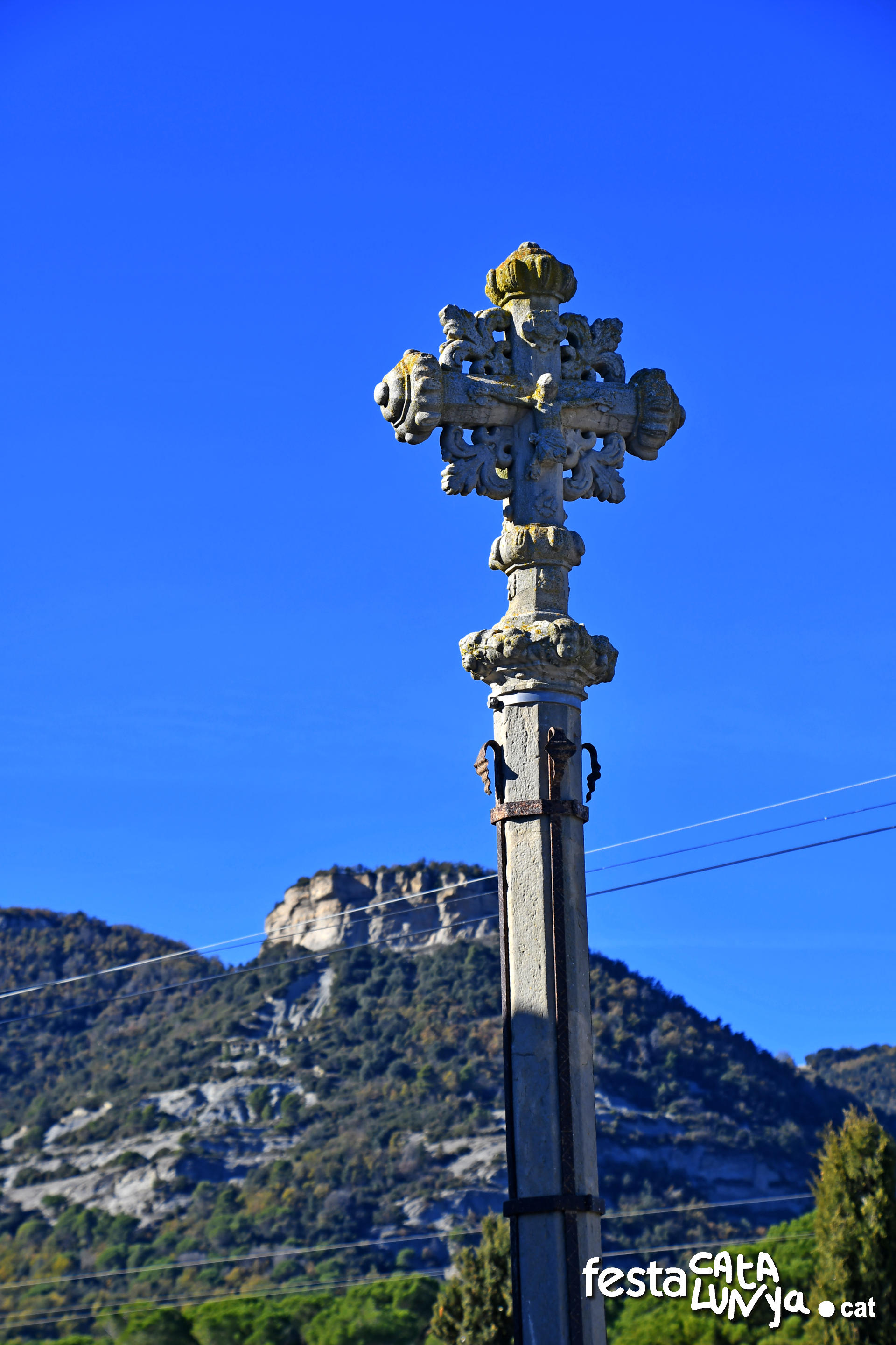 Balenyà - Creu de terme de l'Ajuda 