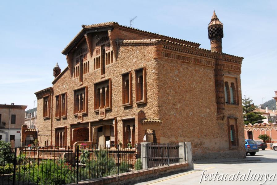 Santa Coloma de Cervelló - Ca l’Ordal de la Colònia Güell