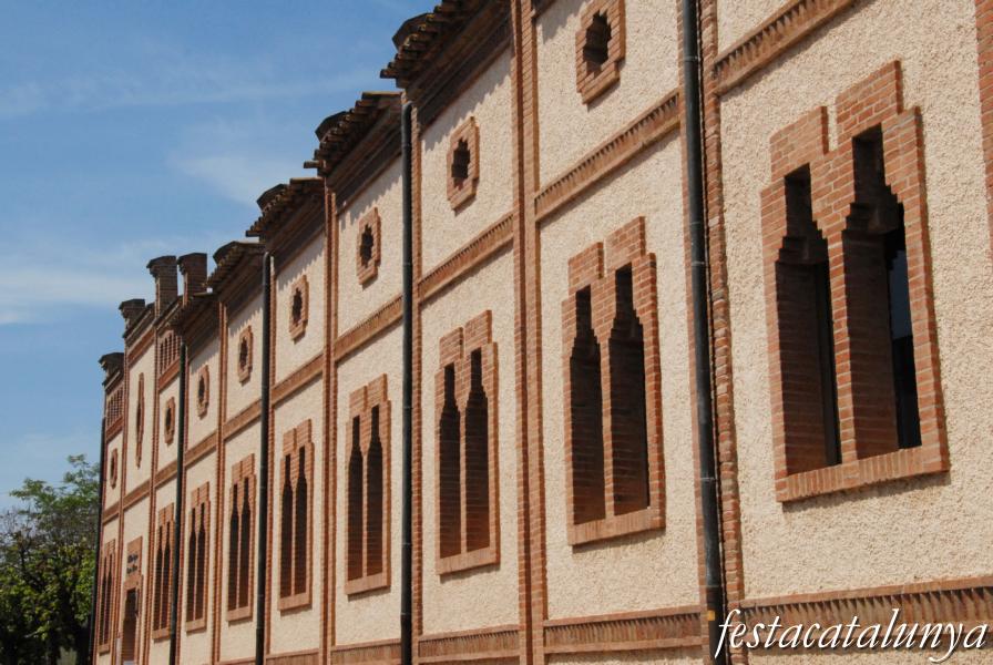 Santa Coloma de Cervelló - Centre parroquial de la Colònia Güell