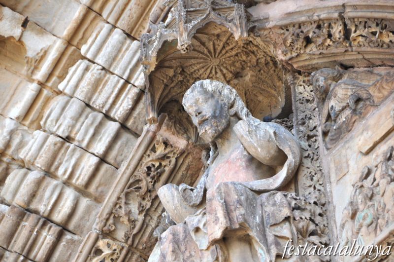 4 Santa Maria de Lleida o la Seu Vella (Portada dels Apòstols)