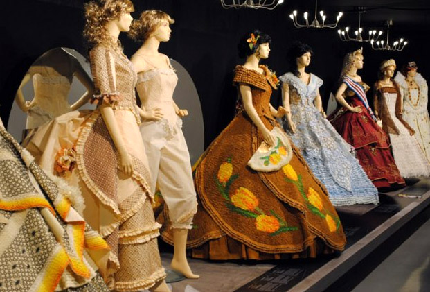 Museu Vestits de Paper de Mollerussa