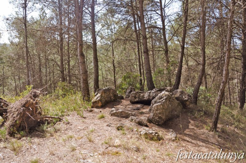 Aguilar de Segarra - Dolmen de Serragallarda