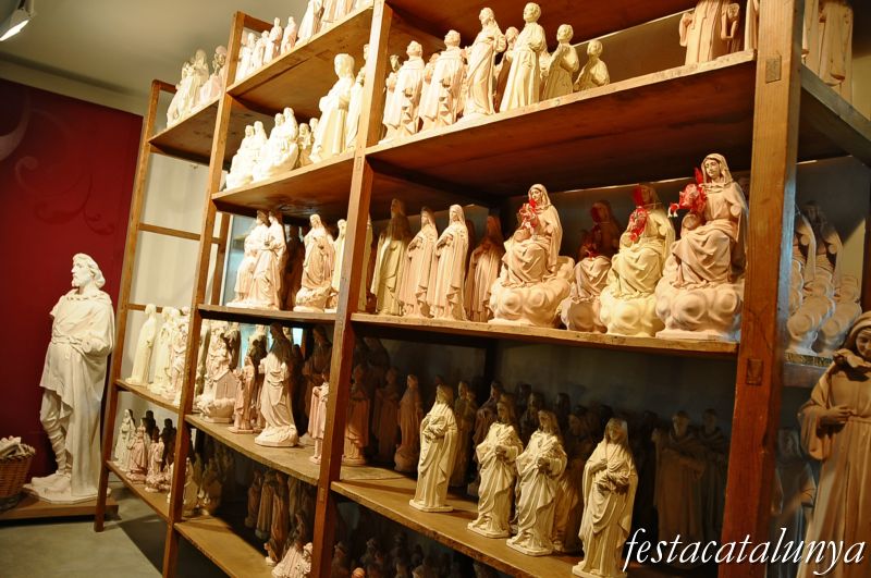 Olot - Museu dels Sants a la casa Vayreda d’Olot