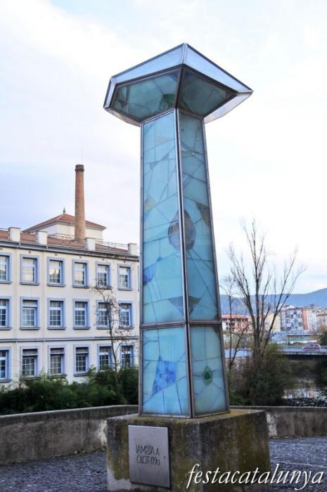 Olot - Vitris, 1990