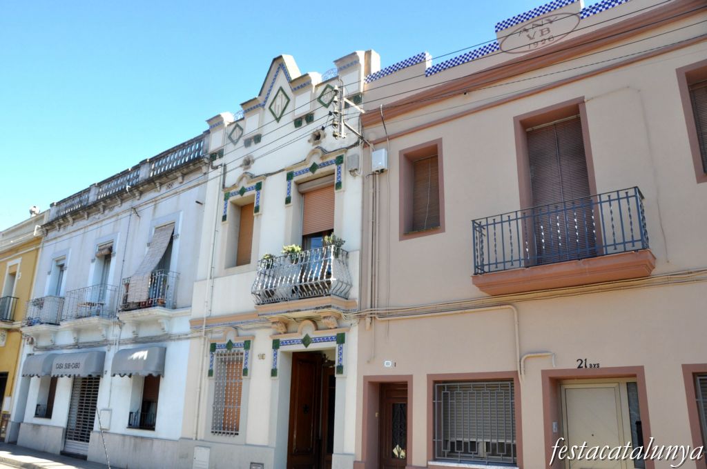 Sant Vicenç dels Horts - Carrer Anselm Clavé (Can Valls pintor)