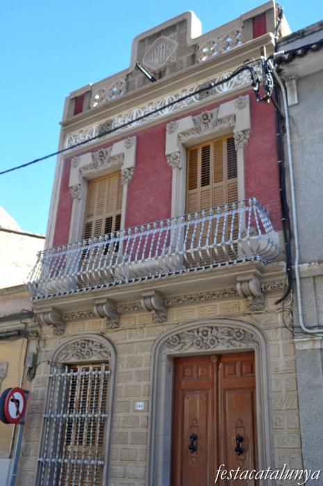 Sant Vicenç dels Horts - Carrer Barcelona (Can Carol)