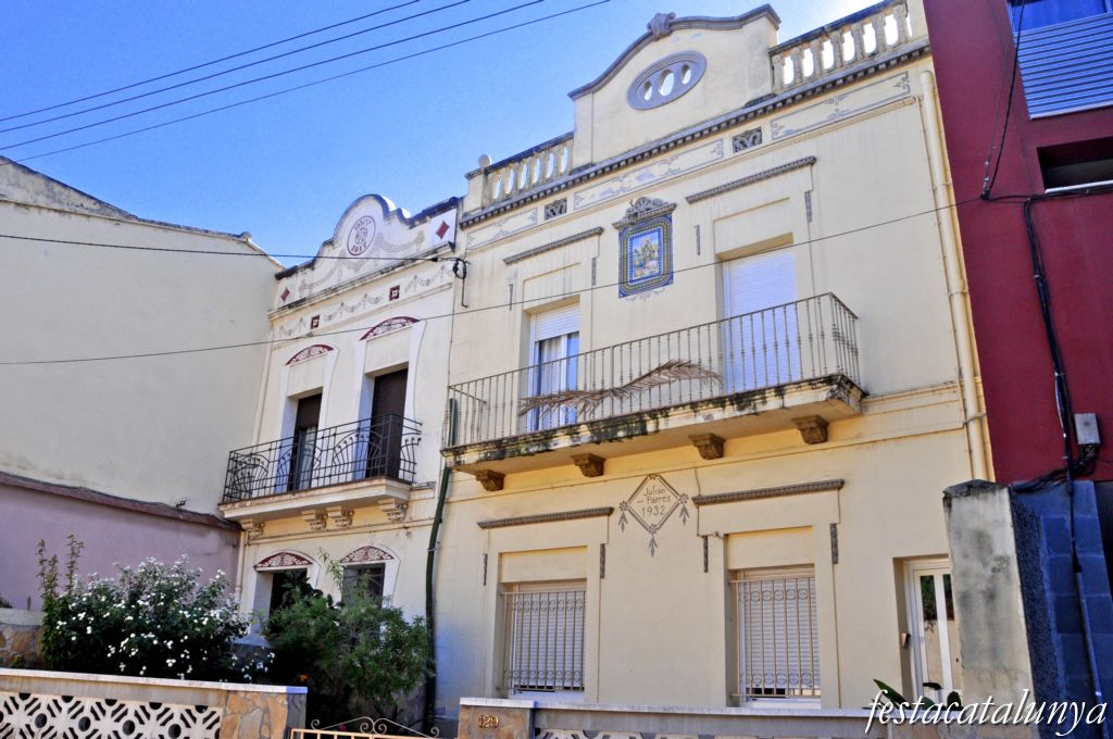 Sant Vicenç dels Horts - Carrer Rafael Casanova (Cases Farrés)