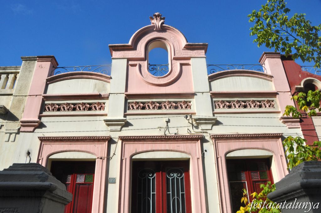 Sant Vicenç dels Horts - Carrer Mossèn J. Verdaguer (Cases de can Comamala)