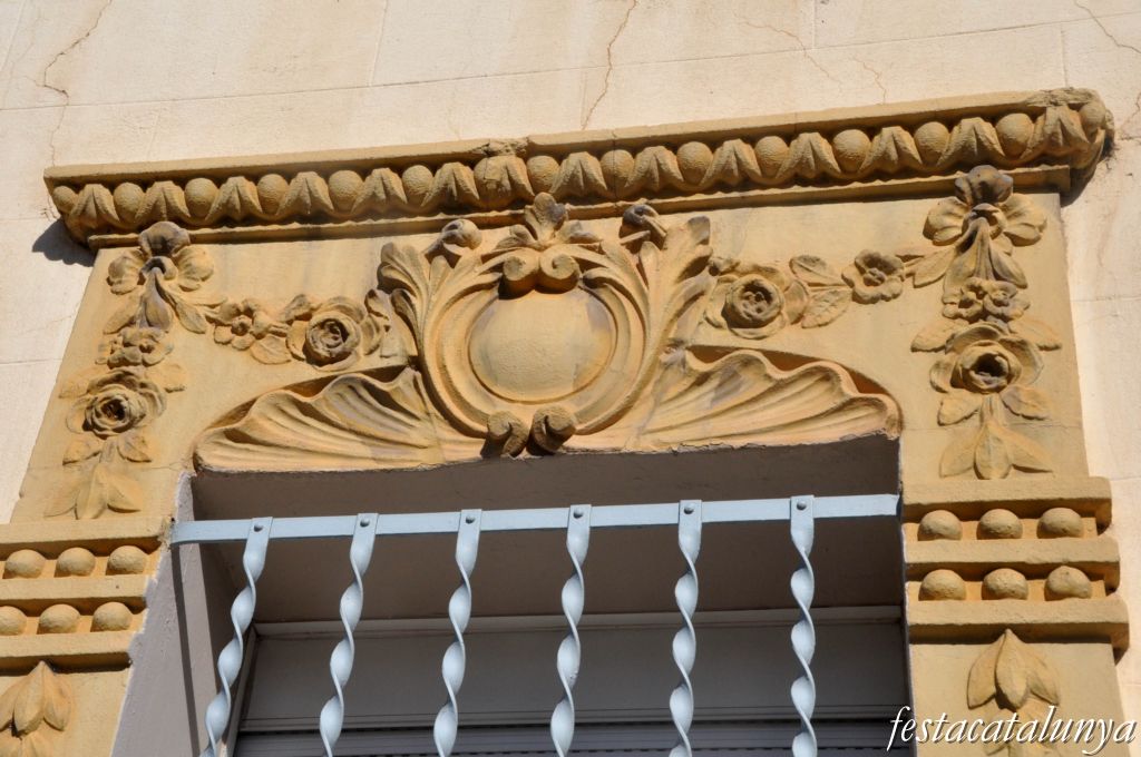 Sant Vicenç dels Horts - Carrer Mossèn J. Verdaguer (Casa Companys Xandri)