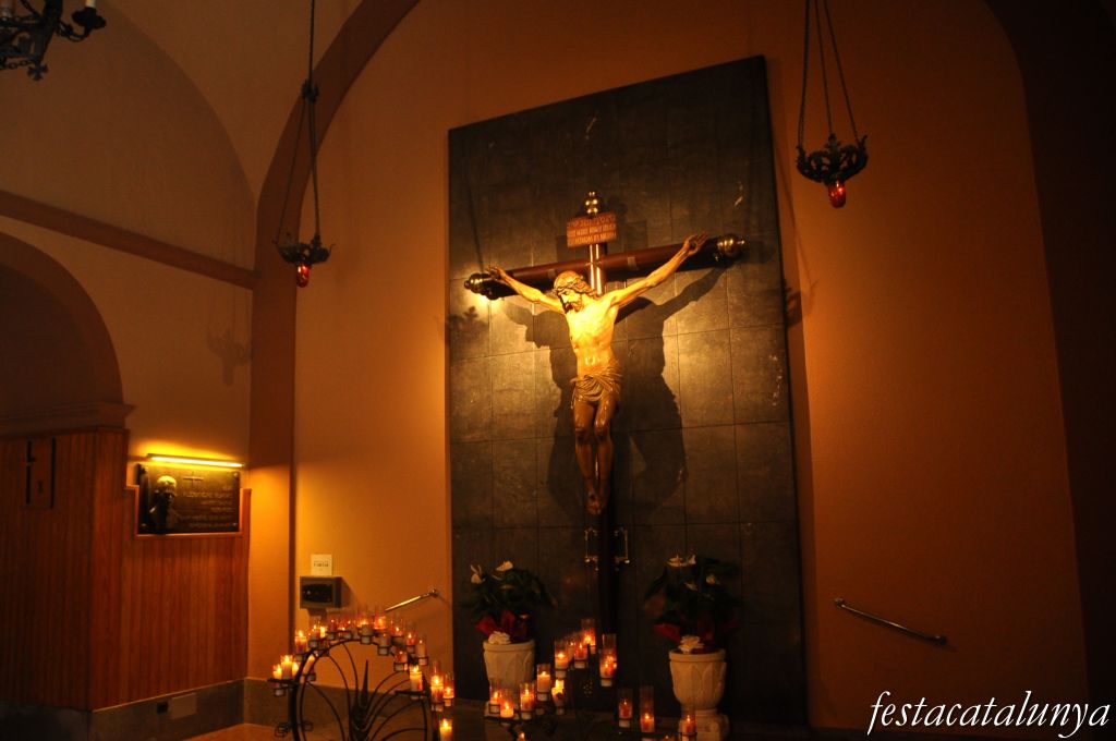 Sant Vicenç dels Horts - Església parroquial de Sant Vicenç (Crist Crucificat)