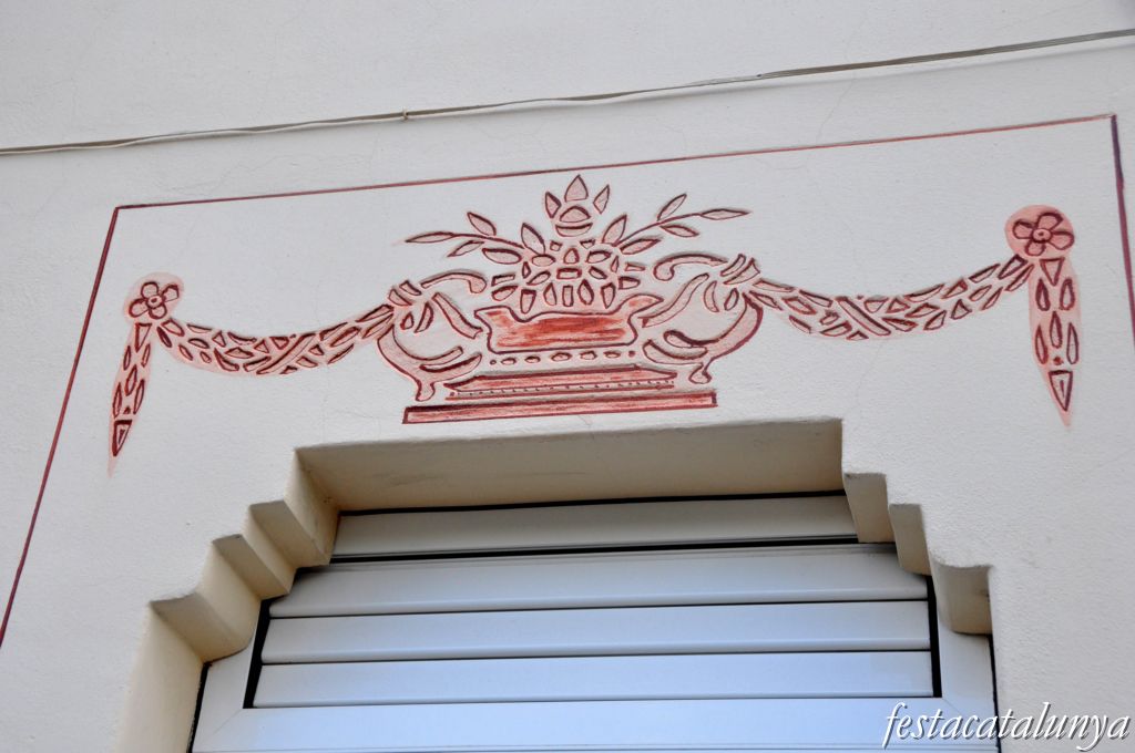Sant Vicenç dels Horts - Poble Nou (Cal Roca a la Plaça Carme Llinàs)