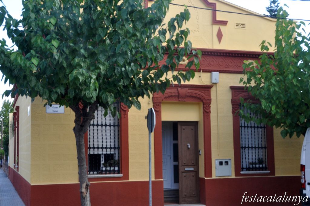 Sant Vicenç dels Horts - Poble Nou (Casa al Carrer Unitat)
