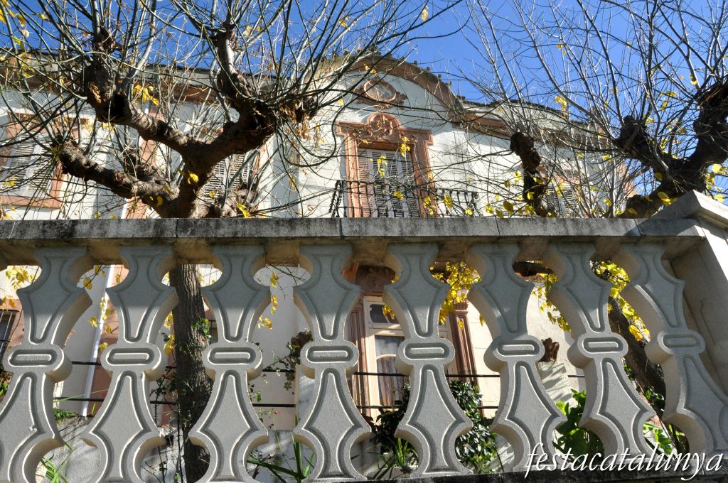 Llinars del Vallès - Sant Joan Sanata (Can Bartomeu, a l’entorn de la rectoria)