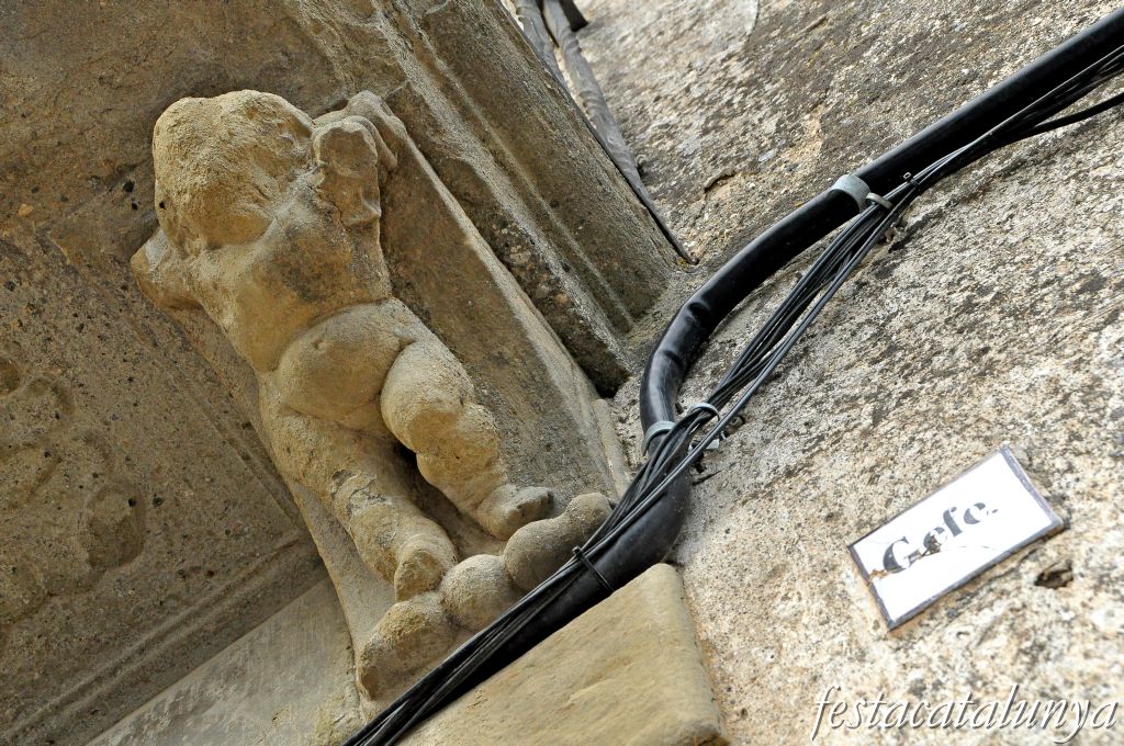 Castellterçol - Palau dels marquesos d'Alòs o Taiadella, can Dou