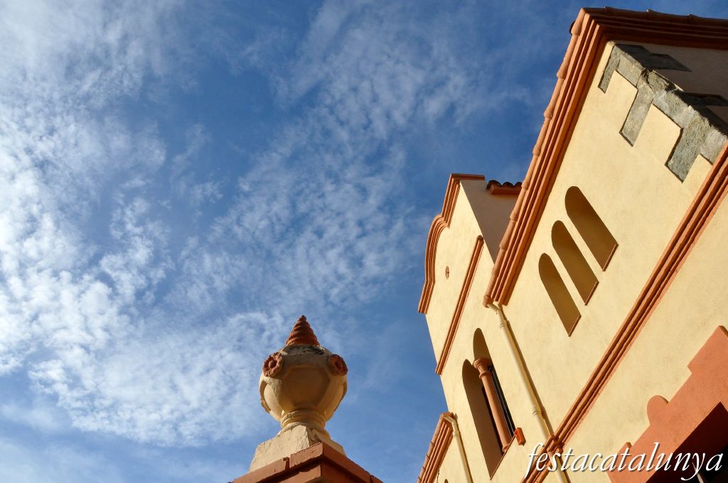 Castellterçol - Carrer Sant Llogari i Plaça de Tresseres (Can Lleonart)