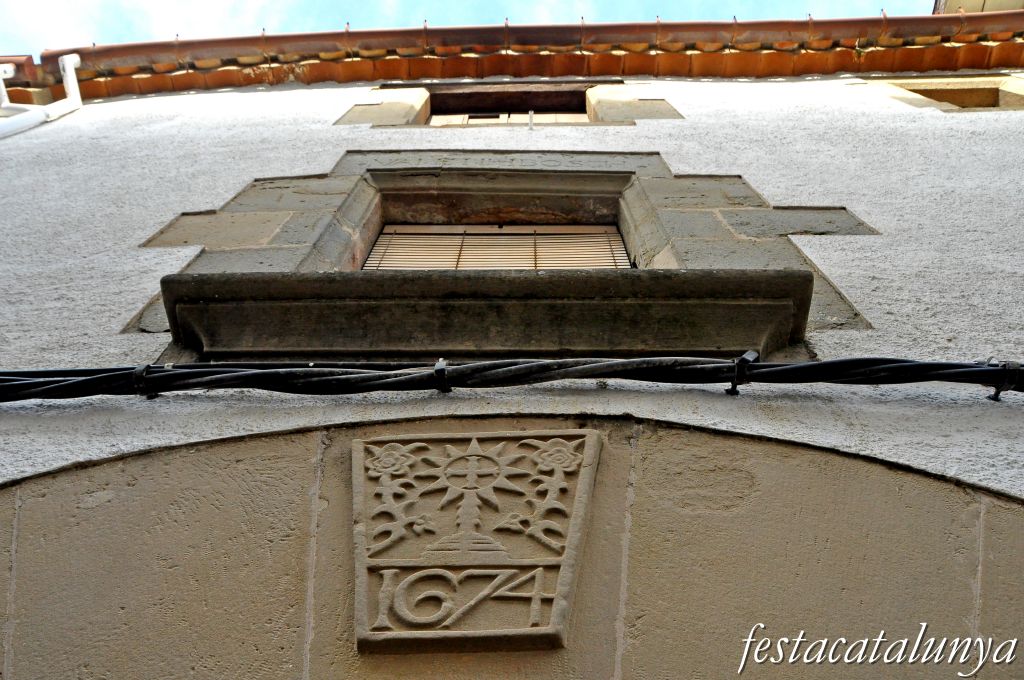 Castellterçol - Carrer Sant Llogari i Plaça de Tresseres (Can Teuler)