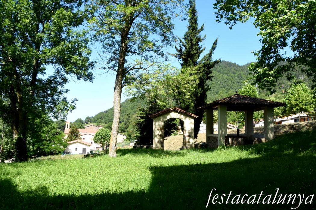 Vallfogona de Ripollès - Comunidor o Reliquier