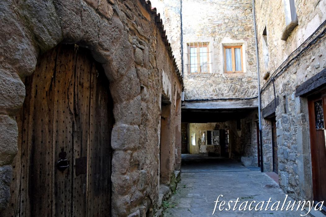 Vallfogona de Ripollès - Conjunt medieval del nucli antic