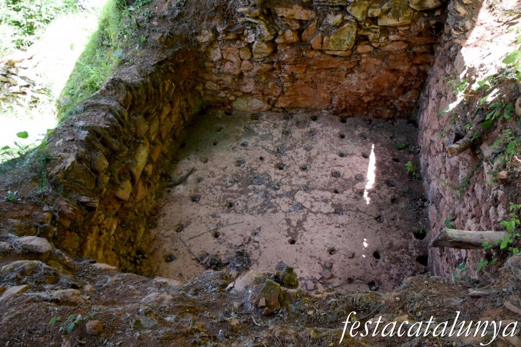 Vallfogona de Ripollès - Teuleria del Pinetar de l'Obra