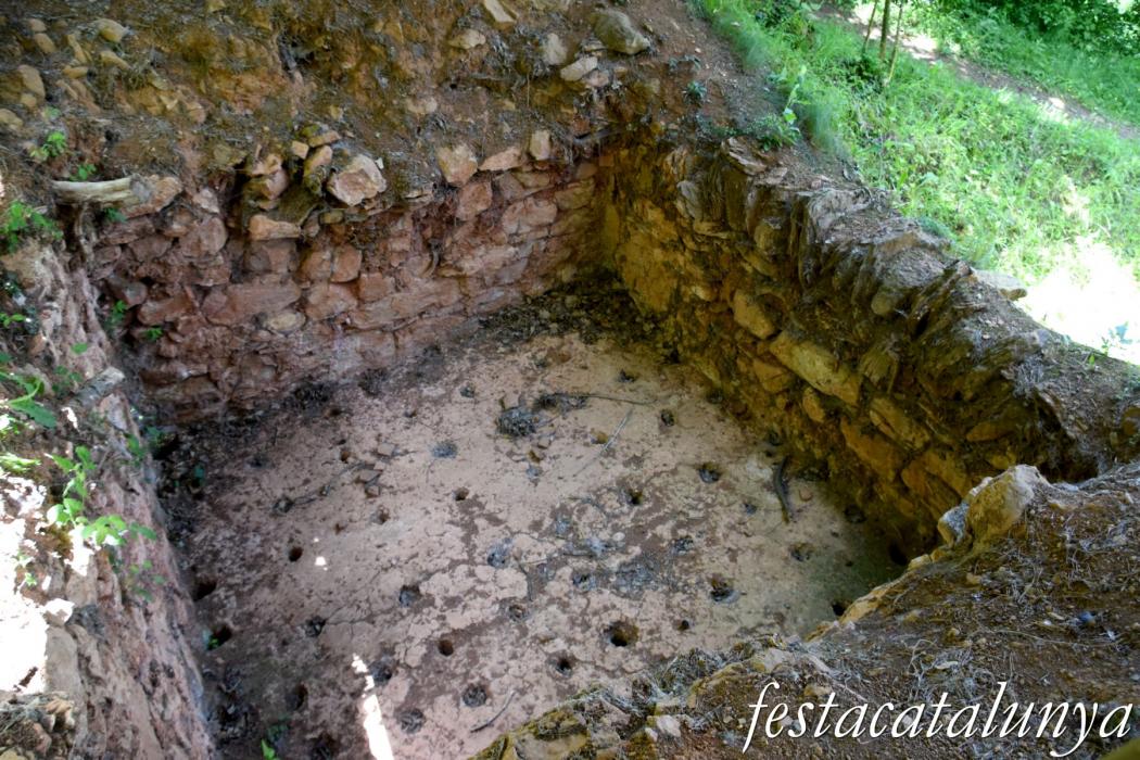 Vallfogona de Ripollès - Teuleria del Pinetar de l'Obra