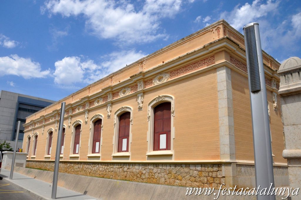 Amposta - Museu Comarcal del Montsià a les antigues escoles Miquel Granell