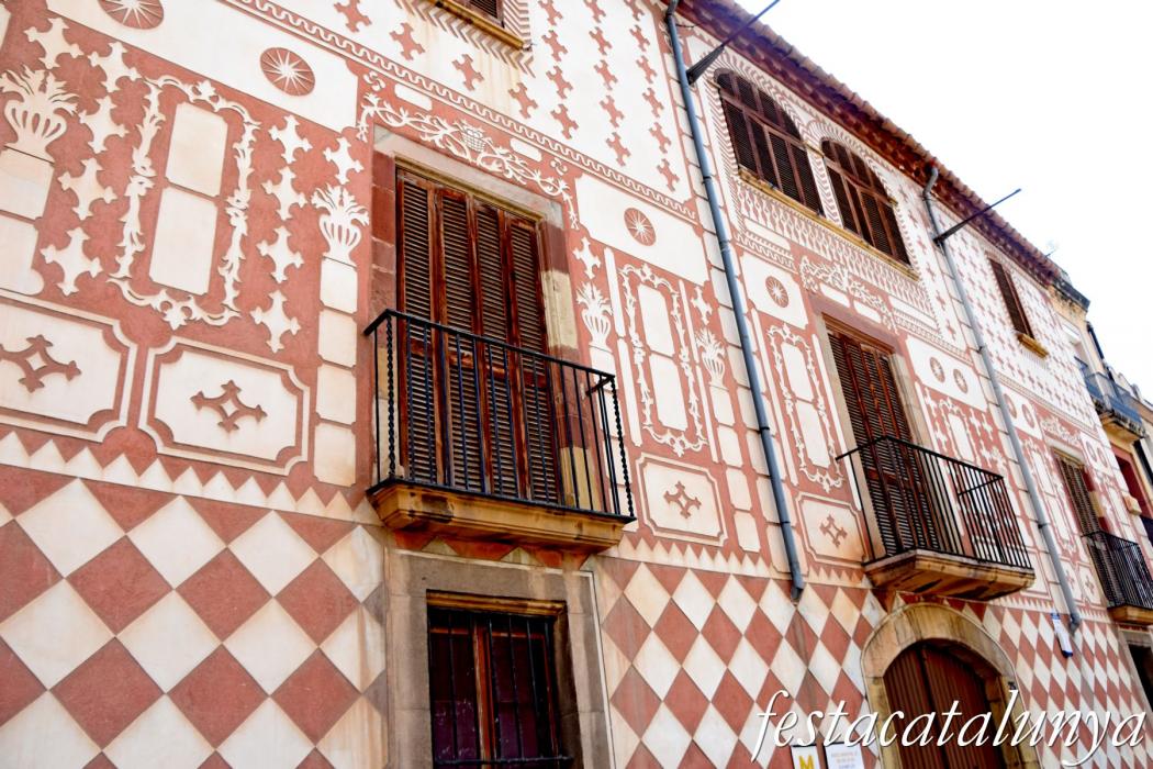Ca n'Ametller, actual Museu Municipal de Molins de Rei ***