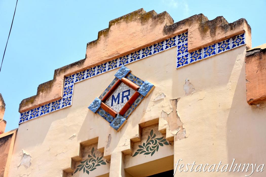 Cases Miquel Roca Rodon de Molins de Rei