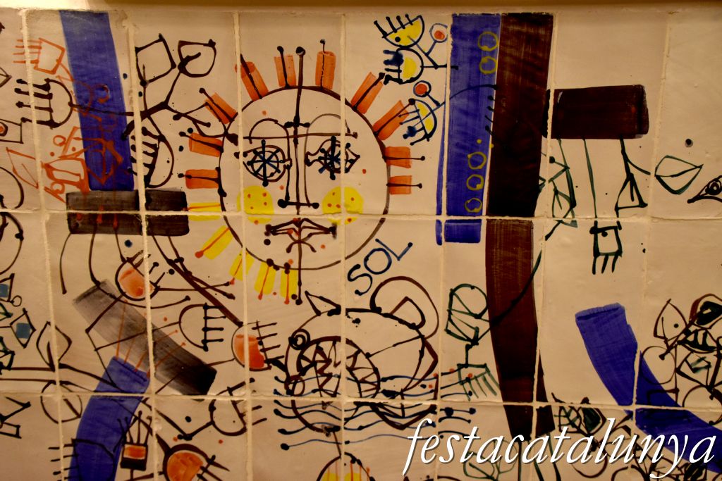 Palafrugell - Església de Sant Martí - Mural de la Pau i la Discòrdia de Tano Pisano