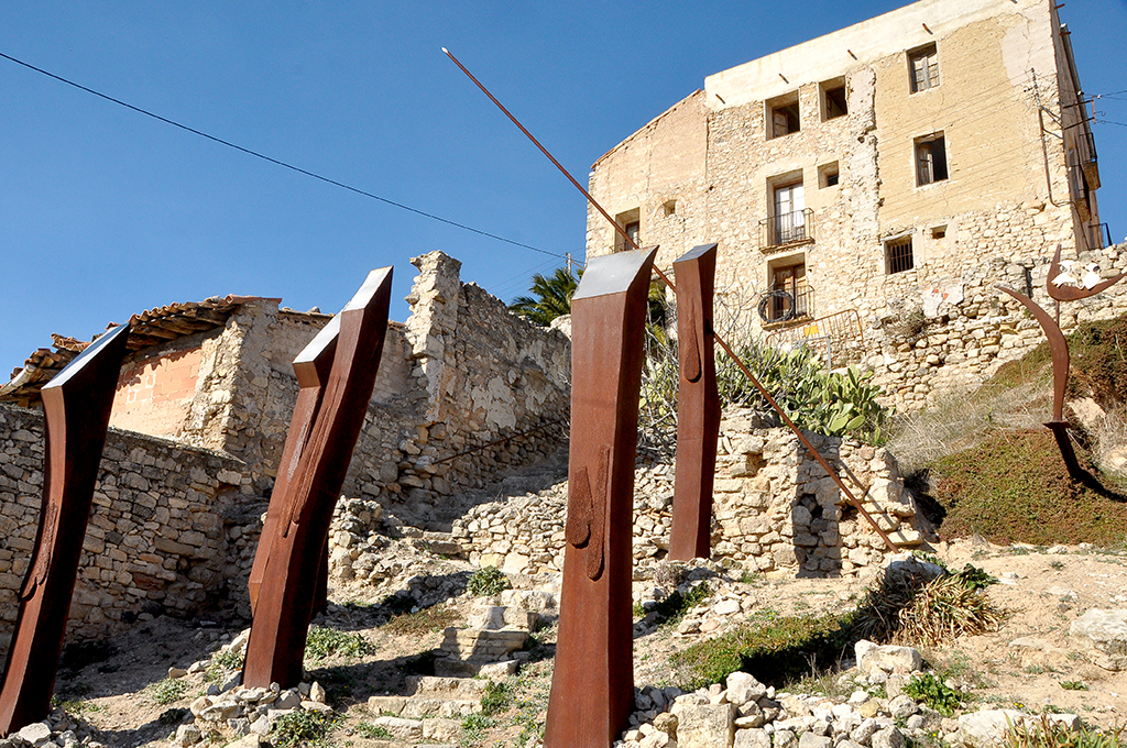 Escultura a les Brigades Internacionals de Corbera d'Ebre