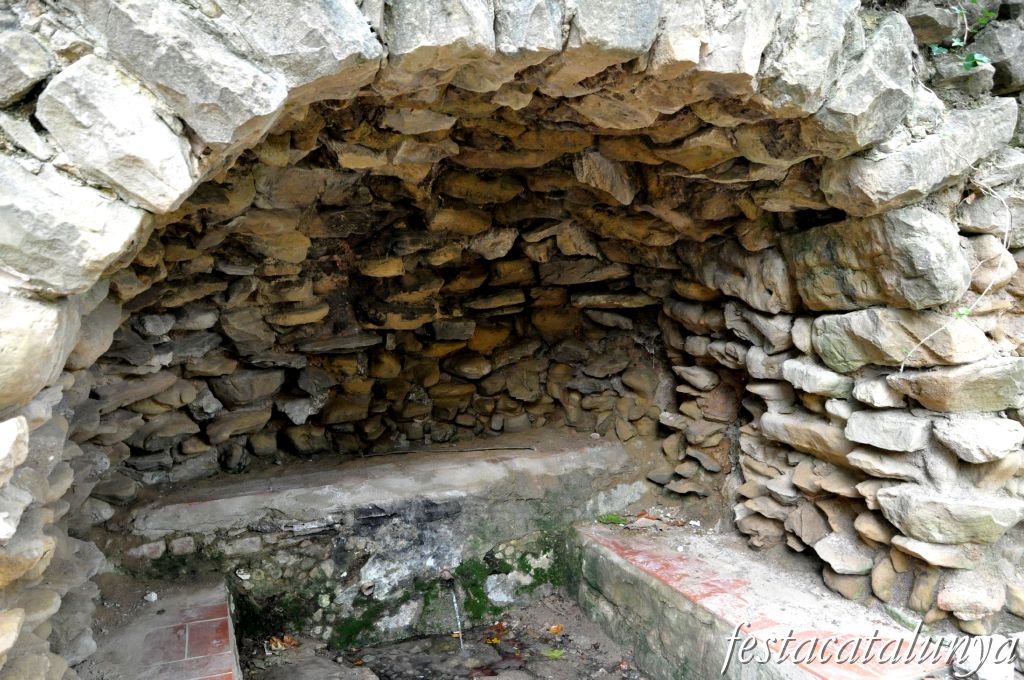 Òdena - Font de can Macià