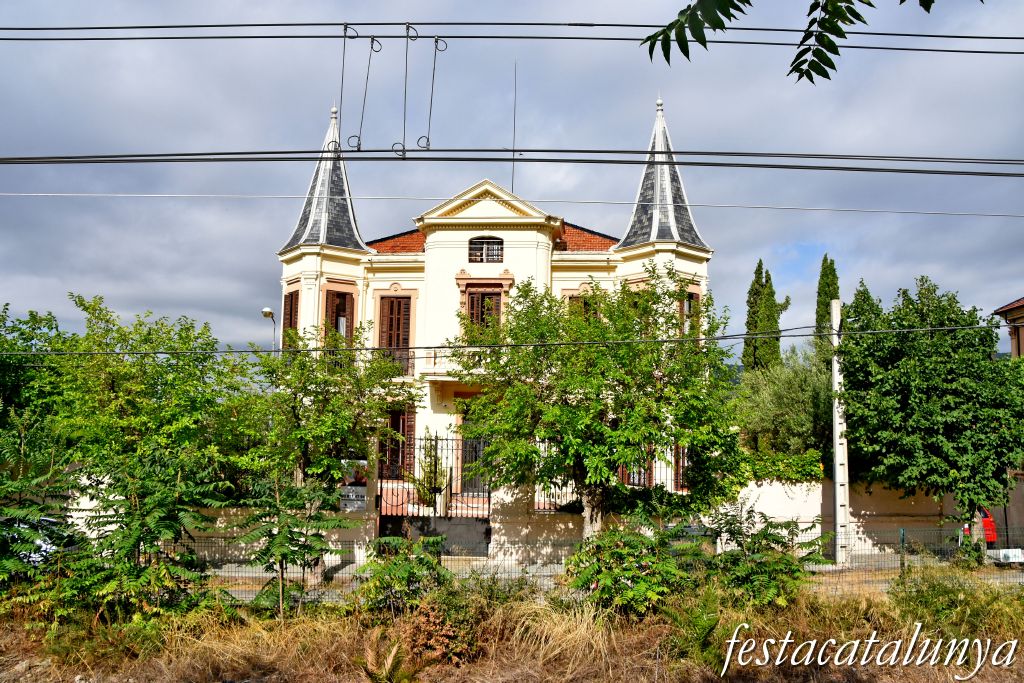 La Garriga - I més a la Ronda del Carril - Casa Creixell