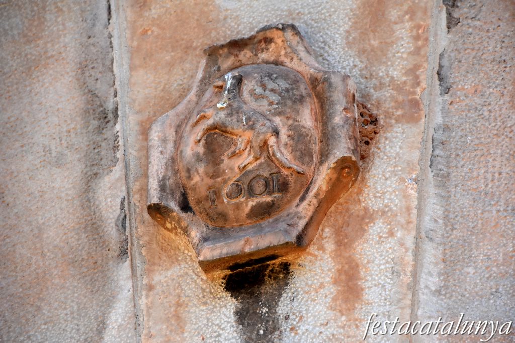 Veciana - Església romànica de Santa Maria del Camí- Can Llobet