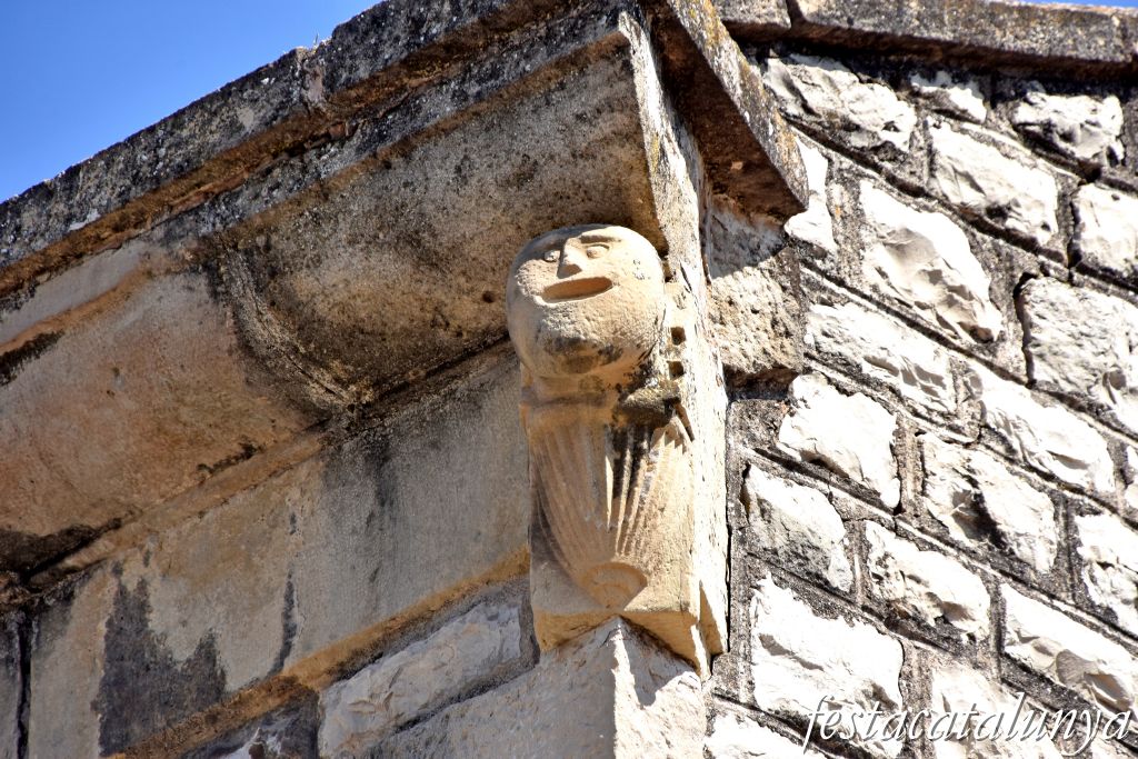 Veciana - Església romànica de Santa Maria del Camí- Can Llobet