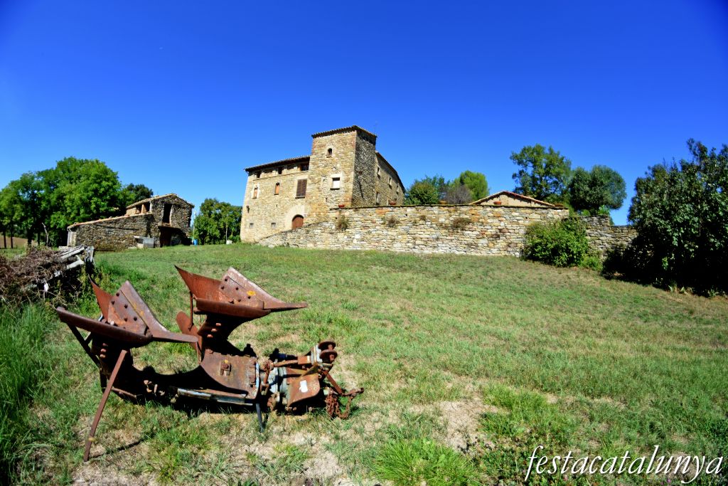 Santa Eulàlia de Riuprimer - Castell i capella de Torroella