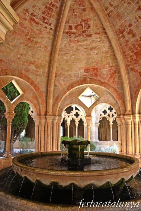 Vimbodí i Poblet - Templet del lavatori del claustre del monestir de Poblet 