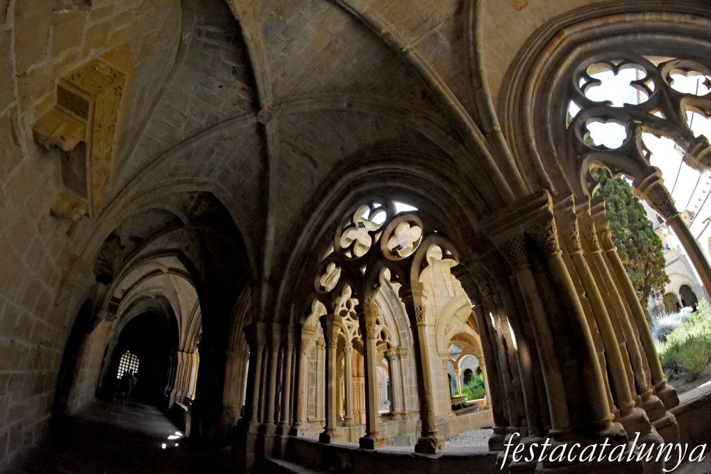 Vimbodí i Poblet - Templet del lavatori del claustre del monestir de Poblet 