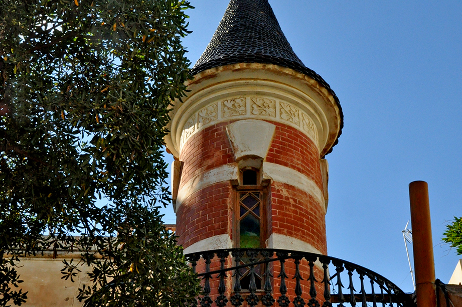 Torre Macaya