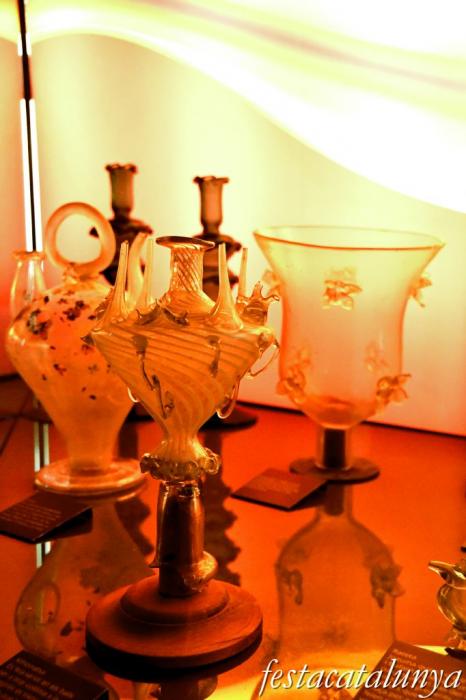 Vimbodí i Poblet - Museu del Vidre