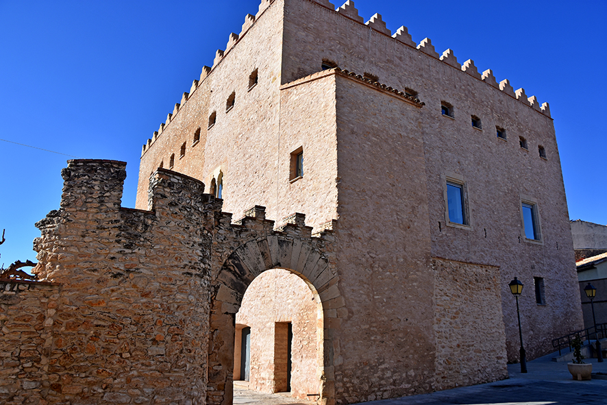 Castell de Rodonyà ***